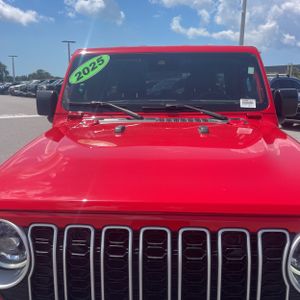 2025 JEEP WRANGLER SAHARA — миниатюра 15
