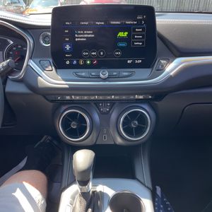 صورة مصغرة 36 لـ 2024 Chevrolet BLAZER LT