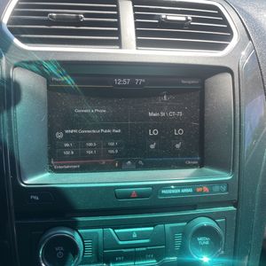 صورة مصغرة 40 لـ 2016 FORD EXPLORER XLT