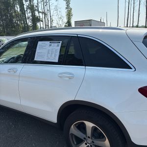 MERCEDES-BENZ GLC - 6