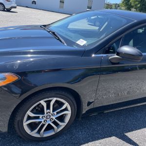 FORD FUSION SE - 2