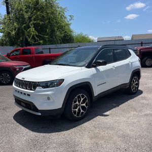 صورة 1 لـ 2025 JEEP COMPASS LIMITED