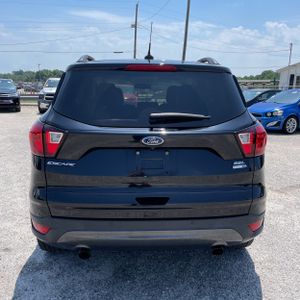 صورة 7 لـ 2019 FORD ESCAPE SEL