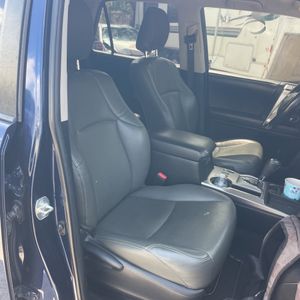 صورة مصغرة 32 لـ 2016 Toyota 4RUNNER SR5