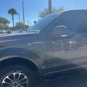 FORD F-150 XLT - 2
