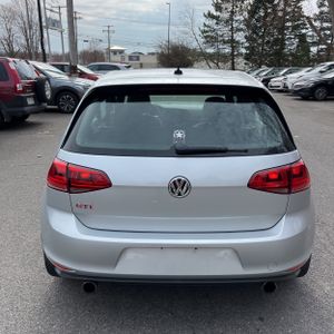 VOLKSWAGEN GOLF GTI SPORT - 7