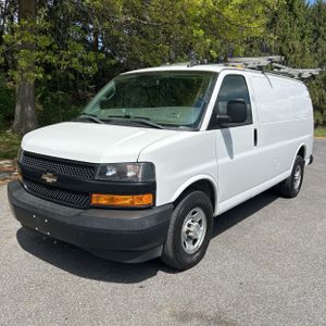 CHEVROLET EXPRESS 2500 - 1