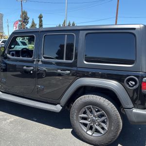 2024 JEEP WRANGLER SPORT S — фото 6