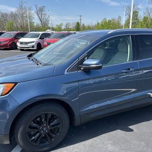 FORD EDGE SEL - 2