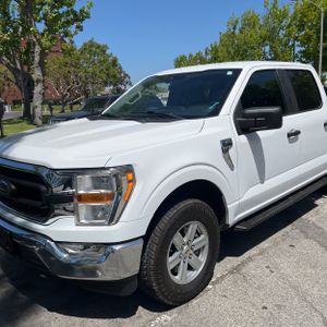 FORD F-150 XLT - 2