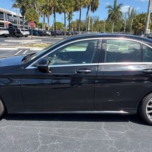 MERCEDES-BENZ C-CLASS - 4