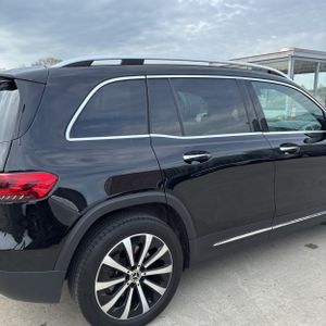 MERCEDES-BENZ GLB - 9