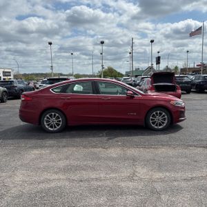 FORD FUSION HYBRID SEL - 10