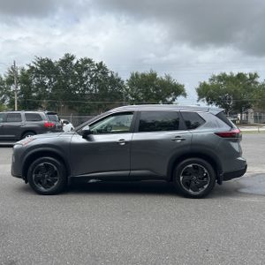 NISSAN ROGUE SV INTELLIGENT AWD - 3