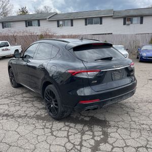 MASERATI LEVANTE S - 5