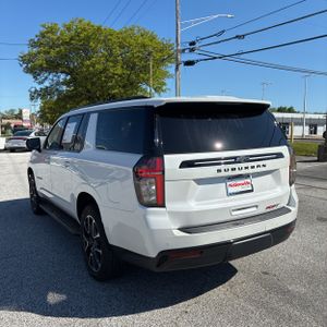 CHEVROLET SUBURBAN - 5