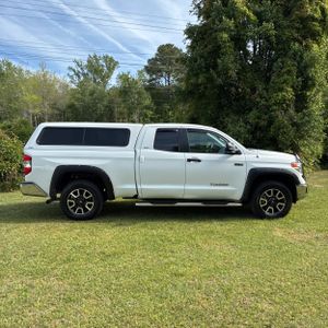 TOYOTA TUNDRA SR5 - 10