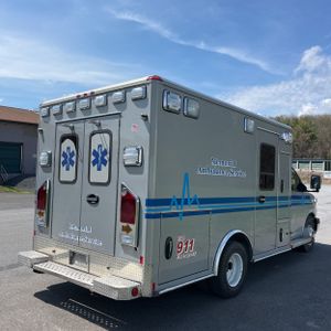 CHEVROLET EXPRESS CUTAWAY 3500 DIESEL - 8