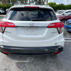صورة 59 لـ 2022 Honda HR-V SPORT
