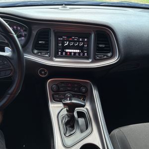 صورة مصغرة 36 لـ 2022 Dodge CHALLENGER GT