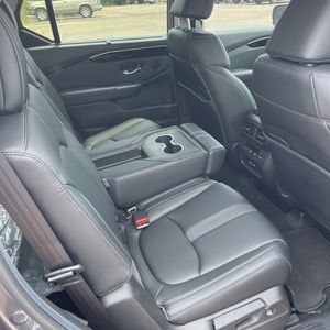 2025 Honda PILOT EX-L — миниатюра 35