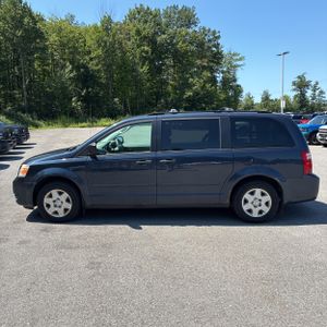 2008 Dodge GRAND CARAVAN SE — фото 3