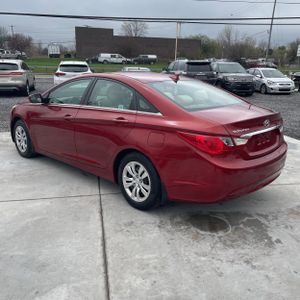 HYUNDAI SONATA GLS - 5