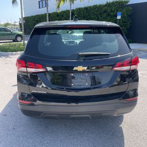 صورة 7 لـ 2022 Chevrolet EQUINOX LS