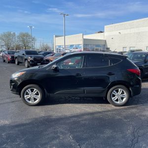 HYUNDAI TUCSON GLS - 3