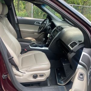 صورة مصغرة 33 لـ 2011 FORD EXPLORER XLT