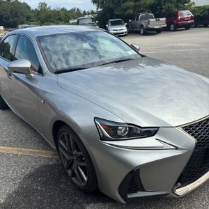 2019 Lexus IS 300 BASE — фото 13