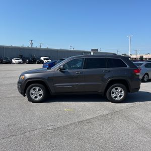 صورة 3 لـ 2015 JEEP GRAND CHEROKEE LAREDO