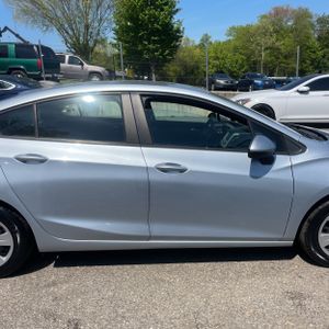 CHEVROLET CRUZE LS AUTO - 9