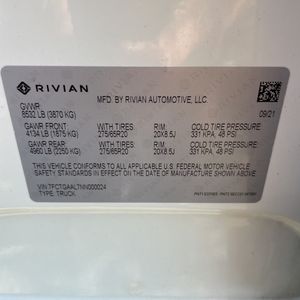 2022 Rivian R1T LAUNCH EDITION — миниатюра 50