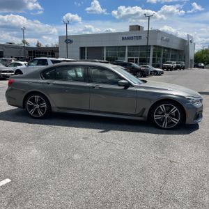 BMW 7 SERIES 750I - 10