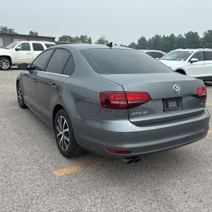 2017 Volkswagen JETTA 1.4T SE — фото 5