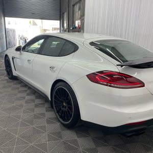 2016 Porsche PANAMERA GTS 照片 5
