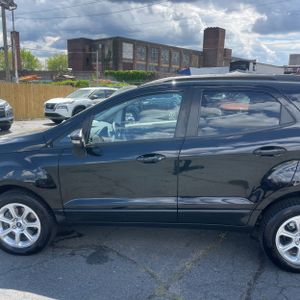 FORD ECOSPORT SE - 4