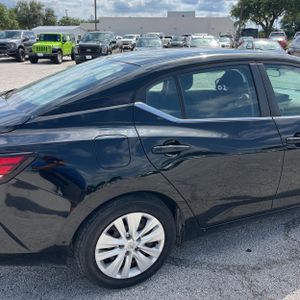 NISSAN SENTRA S - 9