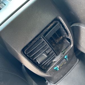 صورة مصغرة 77 لـ 2014 FORD ESCAPE TITANIUM
