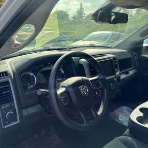 2023 RAM 1500 CLASSIC TRADESMAN — миниатюра 36