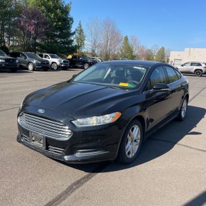 FORD FUSION SE - 1