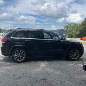 صورة 10 لـ 2018 JEEP GRAND CHEROKEE OVERLAND