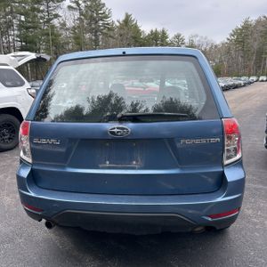 SUBARU FORESTER X - 7