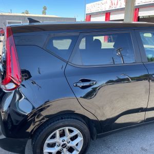 KIA SOUL LX - 9
