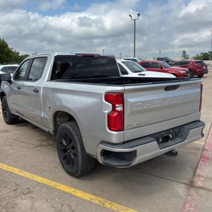 CHEVROLET SILVERADO 1500 CUSTOM - 4