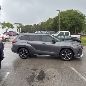 TOYOTA HIGHLANDER XSE - 10