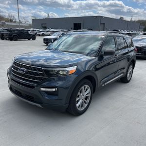 FORD EXPLORER XLT - 1