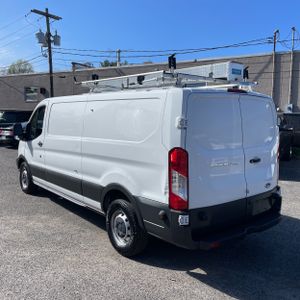 FORD TRANSIT 250 - 5