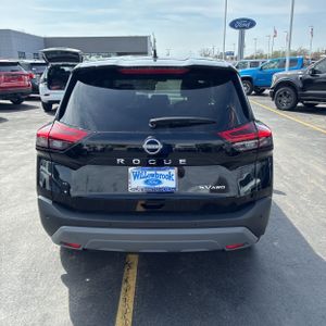 NISSAN ROGUE SV - 7